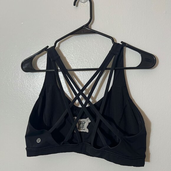 Lululemon Sports Bra (12) - Picture 2 of 4